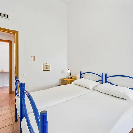 Ferienhaus Singola Is Morus